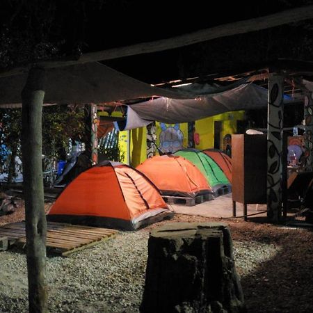 Hostal Y Camping Las G Bacalar Eksteriør bilde
