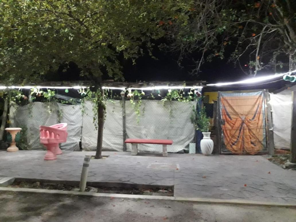 Hostal Y Camping Las G Bacalar Eksteriør bilde