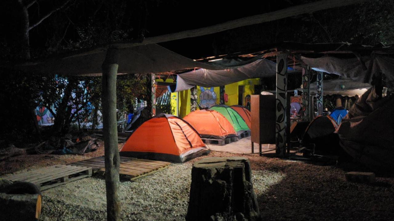 Hostal Y Camping Las G Bacalar Eksteriør bilde