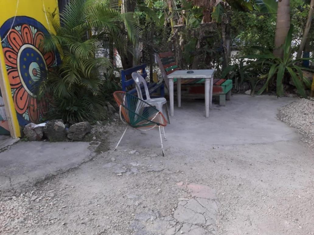 Hostal Y Camping Las G Bacalar Eksteriør bilde