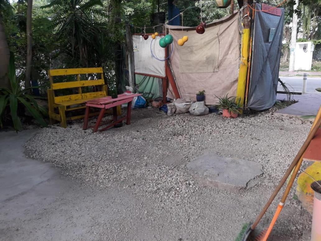 Hostal Y Camping Las G Bacalar Eksteriør bilde