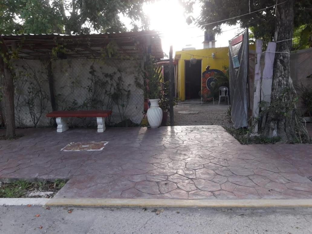 Hostal Y Camping Las G Bacalar Eksteriør bilde
