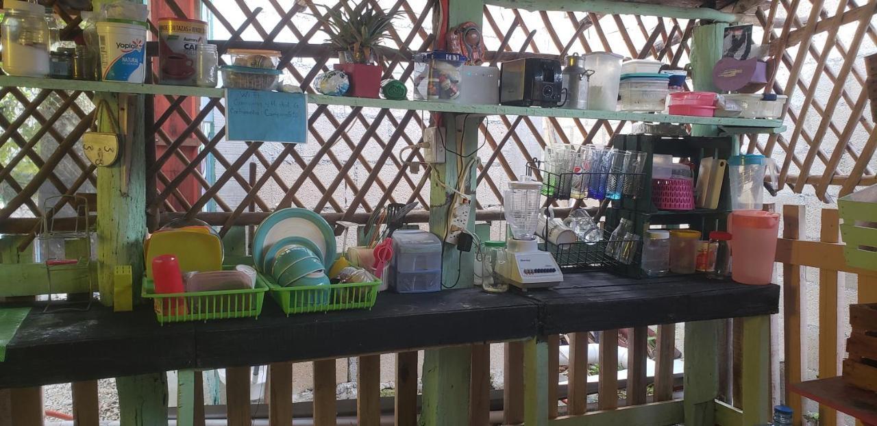 Hostal Y Camping Las G Bacalar Eksteriør bilde